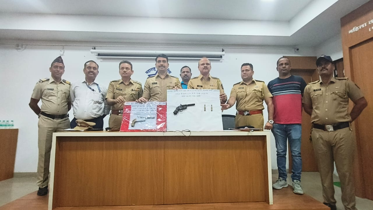 मानपाडा हद्दीत गावठी कट्टा आणि जिवंत काडतुसे हस्तगत