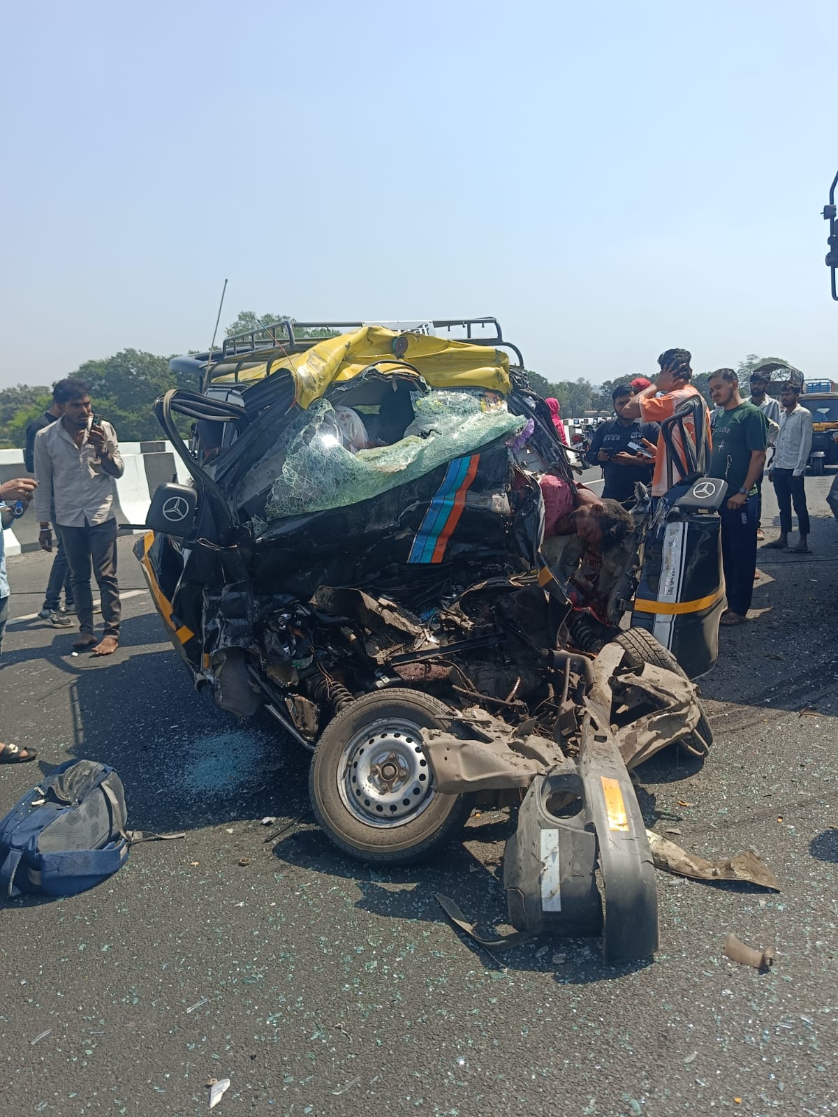 रायते मार्गावरील अपघातात तीन तरुण भावंडांचा करुण अंत