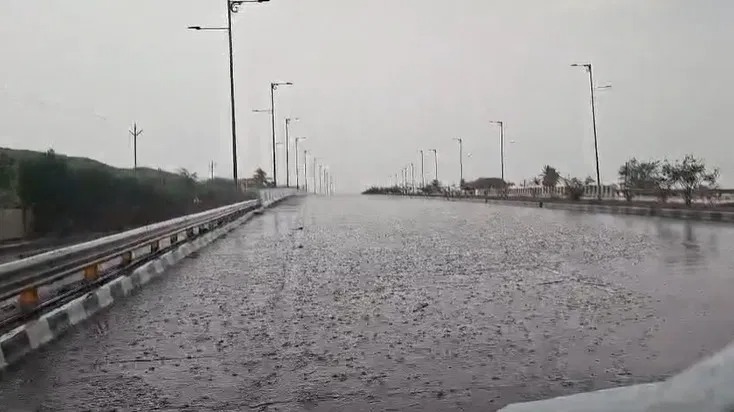 अवकाळी पावसाने झोडपले; शहापूर-मुरबाडला भिजवले
