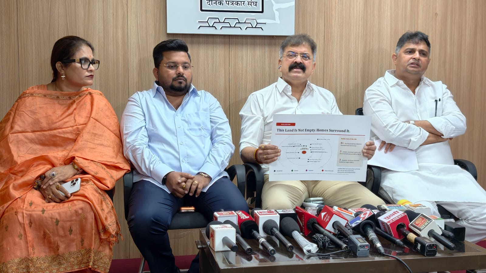 कासावीस ठाण्याचे १२ एमएलडी पाणी डेटा सेंटरच्या घशात जाणार