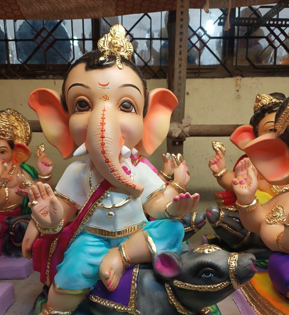 शाडूच्या मूर्तींच्या किमतीत २५ टक्क्यांनी वाढ