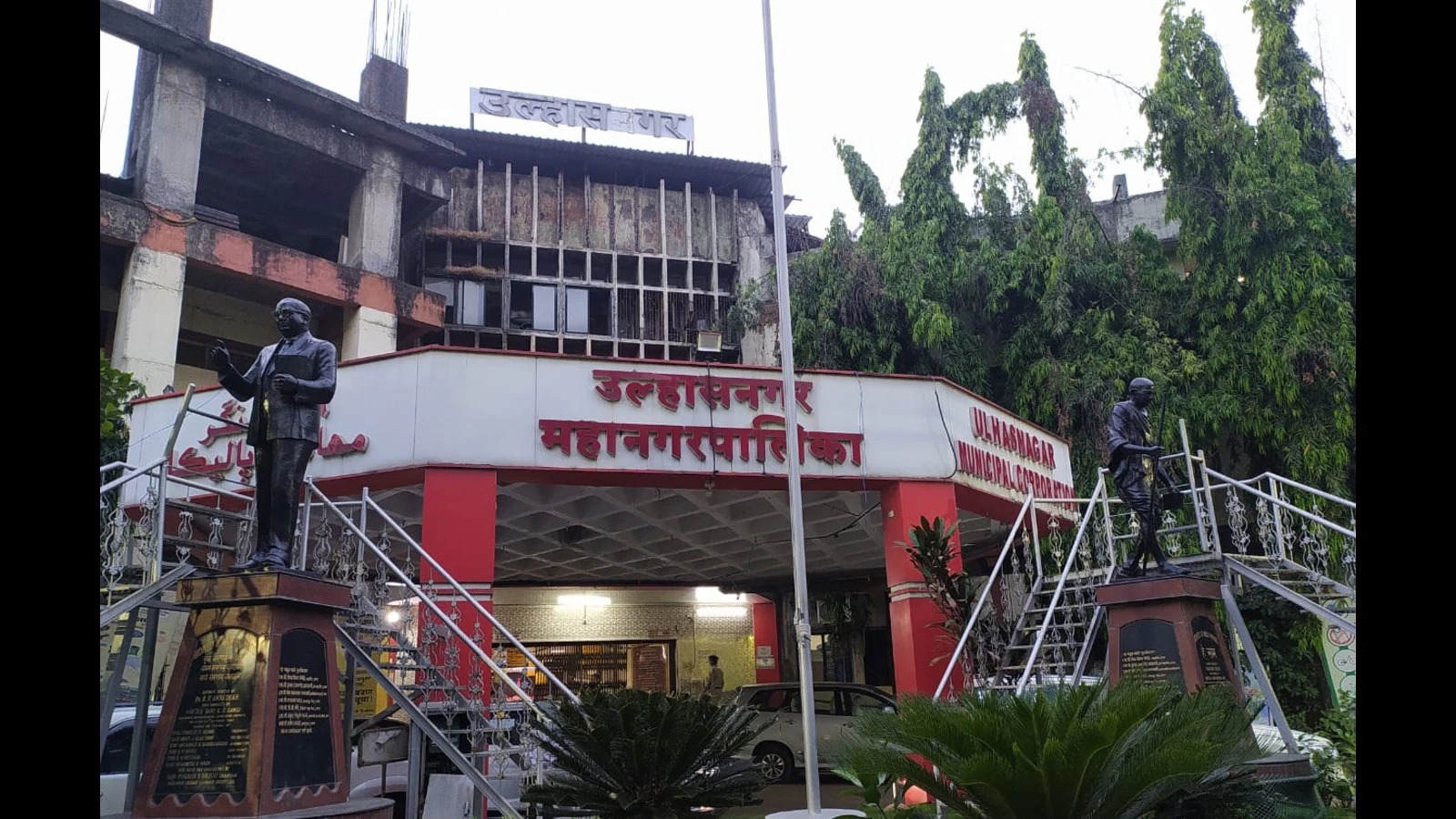 उमनपा आरोग्य विभागातील कर्मचाऱ्यांवर उपासमारीची वेळ